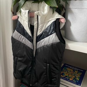 Adidas Vest, White & Black, Size Small